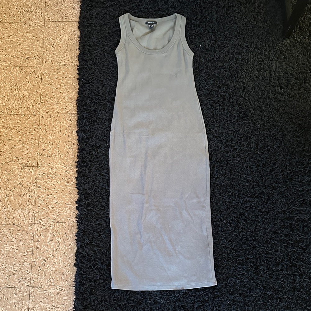 Elegant Olive Green Sleeveless Dress